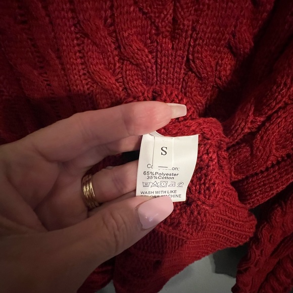 Women’s Red Sweater - Picture 4 of 5